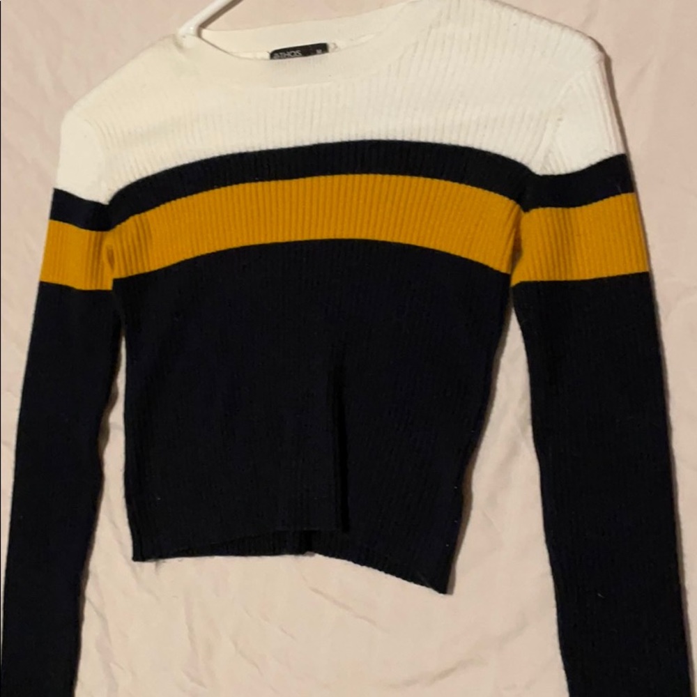 Cropped striped long sleeved shirt